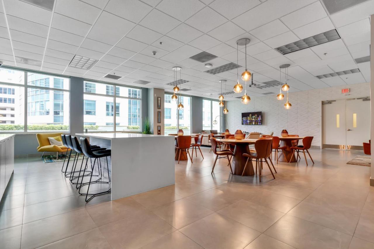 The Club At Brickell Bay Luxury Suites Miami Bagian luar foto