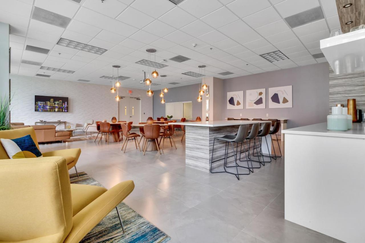 The Club At Brickell Bay Luxury Suites Miami Bagian luar foto