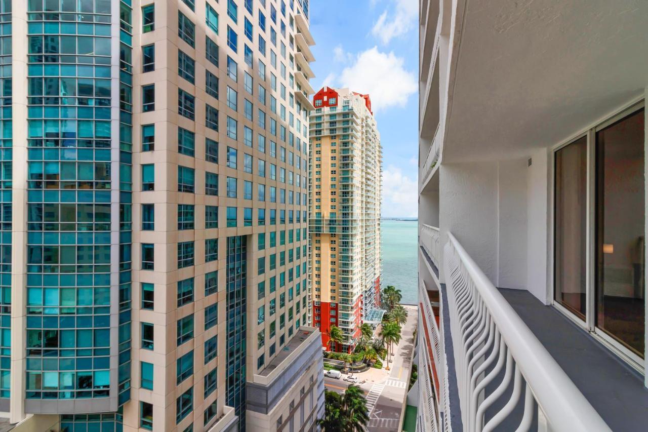 The Club At Brickell Bay Luxury Suites Miami Bagian luar foto