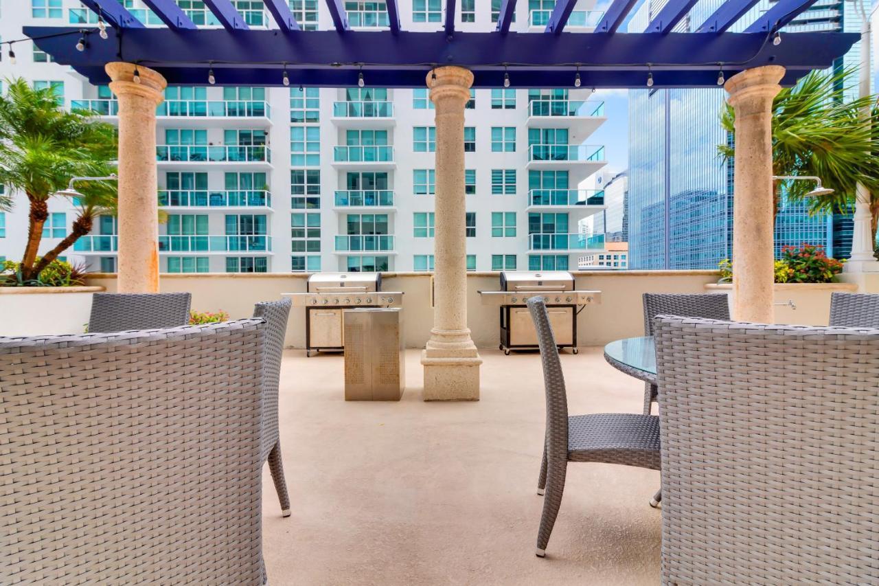 The Club At Brickell Bay Luxury Suites Miami Bagian luar foto
